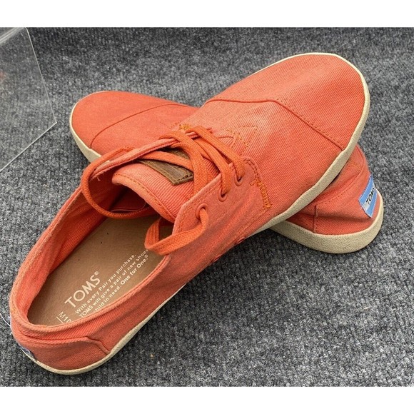 Toms Shoe Men Size 10.5 Canvas 3 Eye Lace Up Casual Sneakers Orange Coral 341113 - Picture 2 of 9